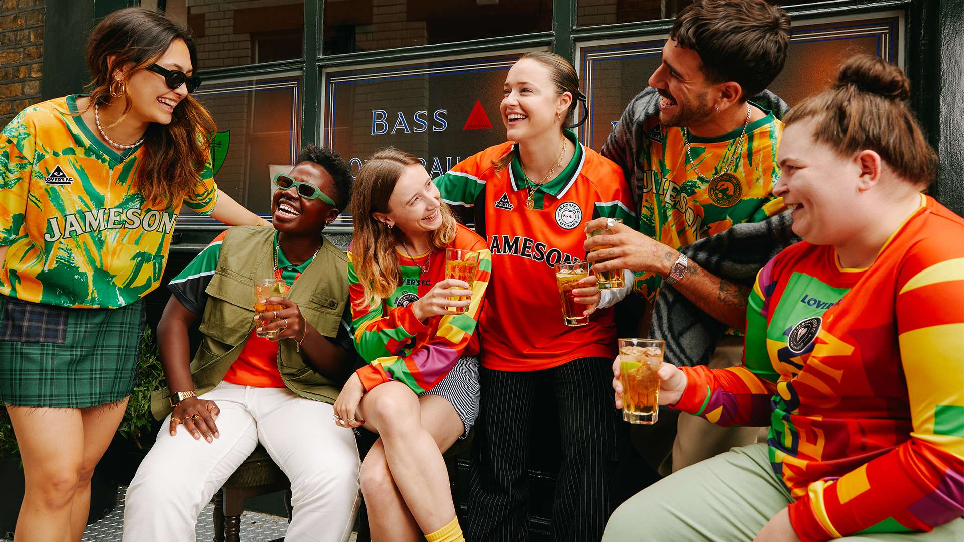 对球员进行 对球员进行